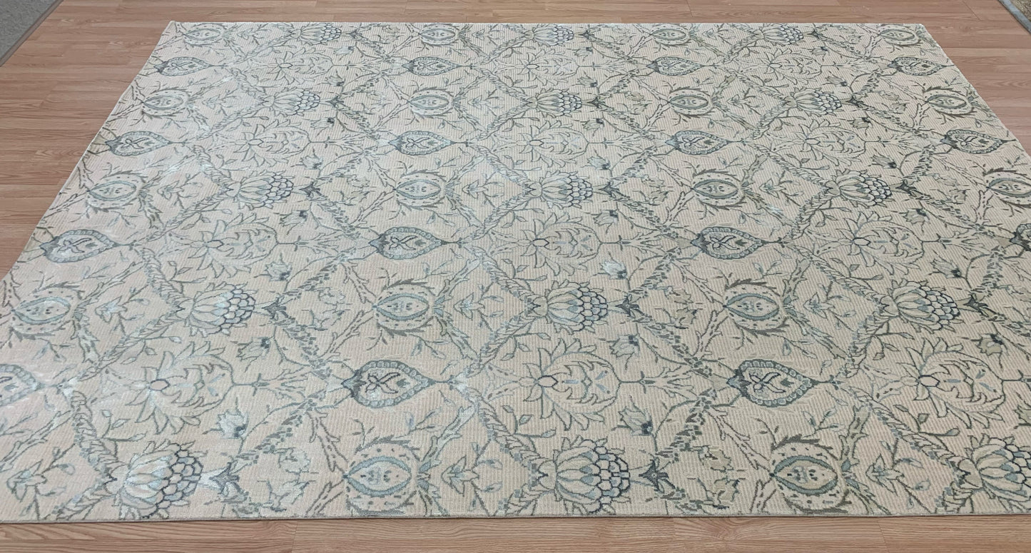 Machine Woven Wool & Art Silk Nourison Luminance LUM7 Rug (7'7"x10'6")