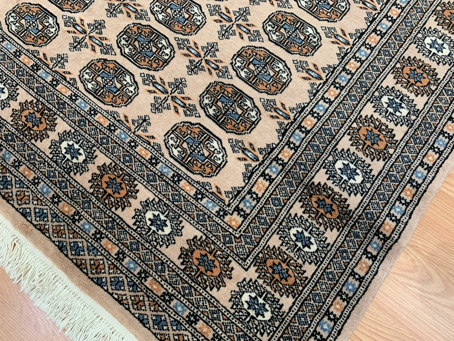 Hand-Knotted Wool Ivory Bokhara Rug (5'2"x8'10")