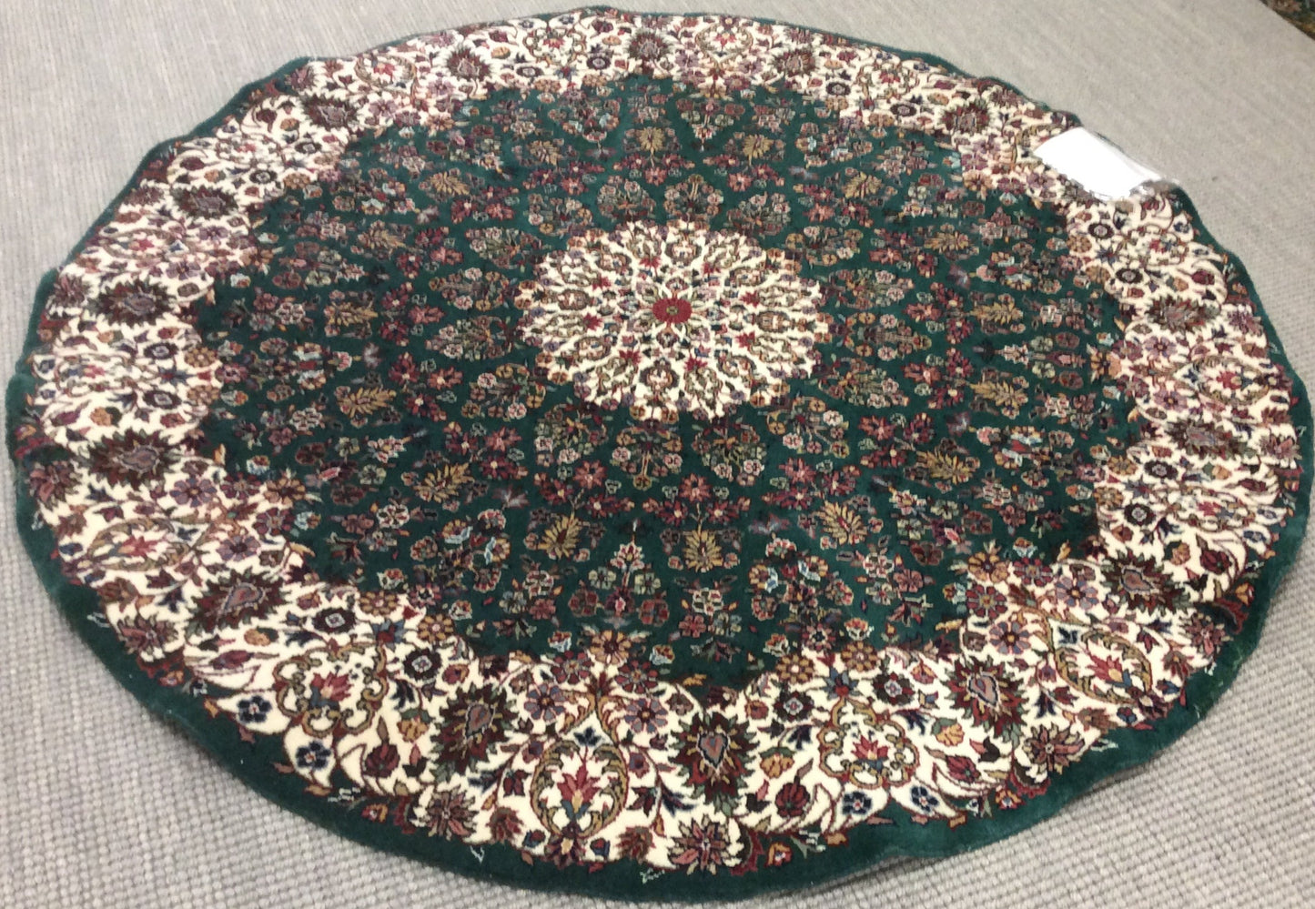 Hand-Knotted Wool Emerald Green Indo-Nain Round Rug (5'Rd)