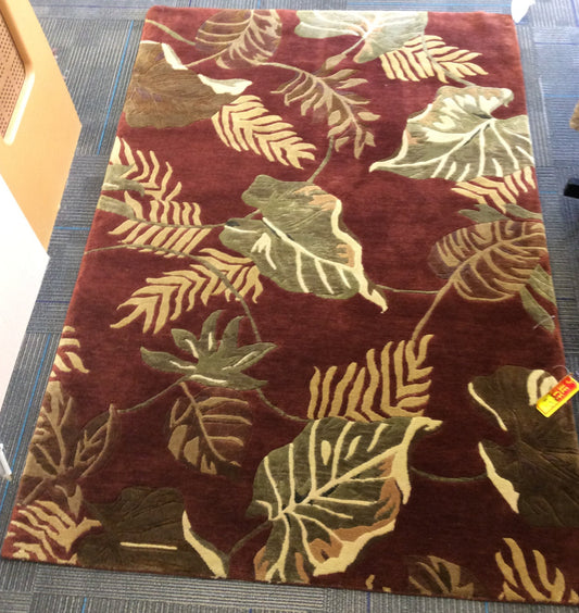 Hand-Knotted Wool Carved Cayenne Fronds Rug (5'x8')