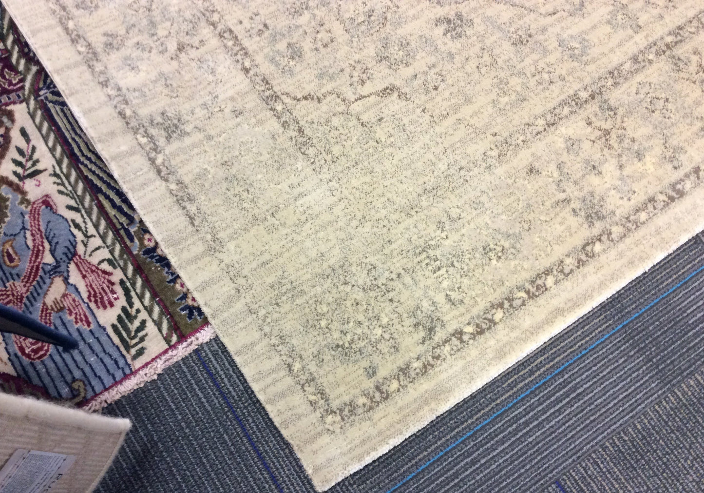 Machine Woven Polyester Loloi Cream Vintage Rug (5'x7'6")