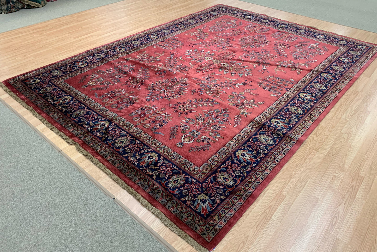 Hand-Knotted Vintage Sarouk Rose/Navy Rug(9'11" x 13'10")