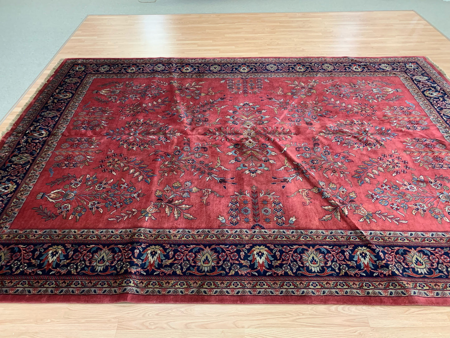 Hand-Knotted Vintage Sarouk Rose/Navy Rug(9'11" x 13'10")