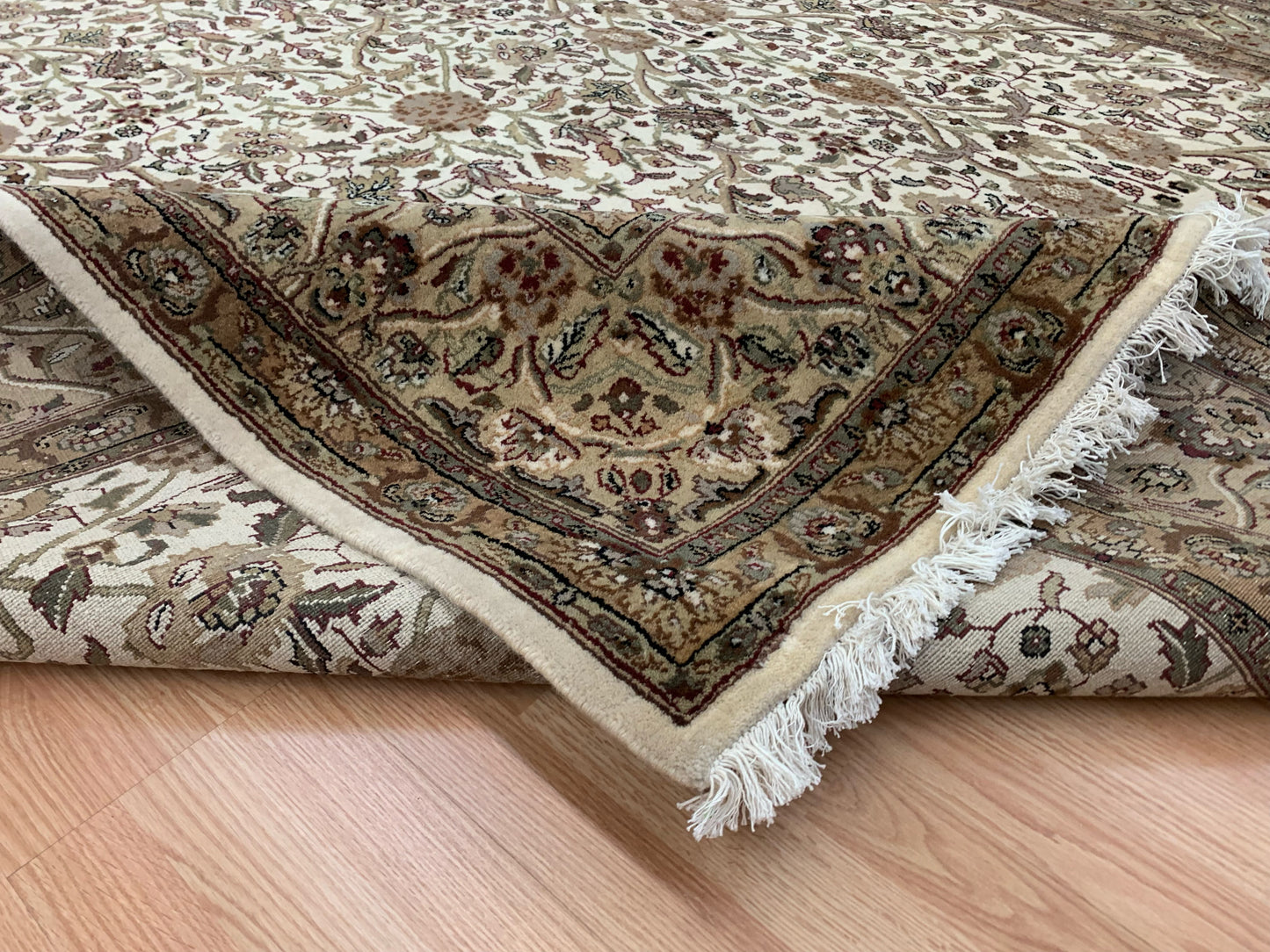 Hand-Knotted Wool Indo-Kerman Ivory/Camel Rug (8'9"x11'6")