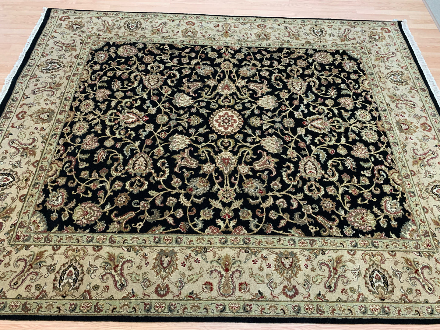 Hand-Knotted Wool Black/Gold Kashan Rug (8'x10')