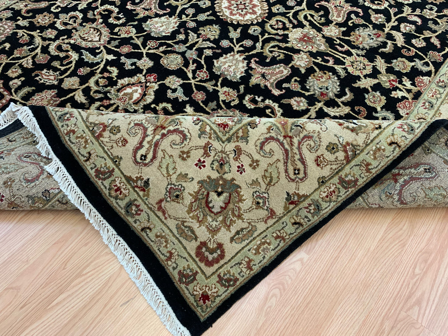 Hand-Knotted Wool Black/Gold Kashan Rug (8'x10')