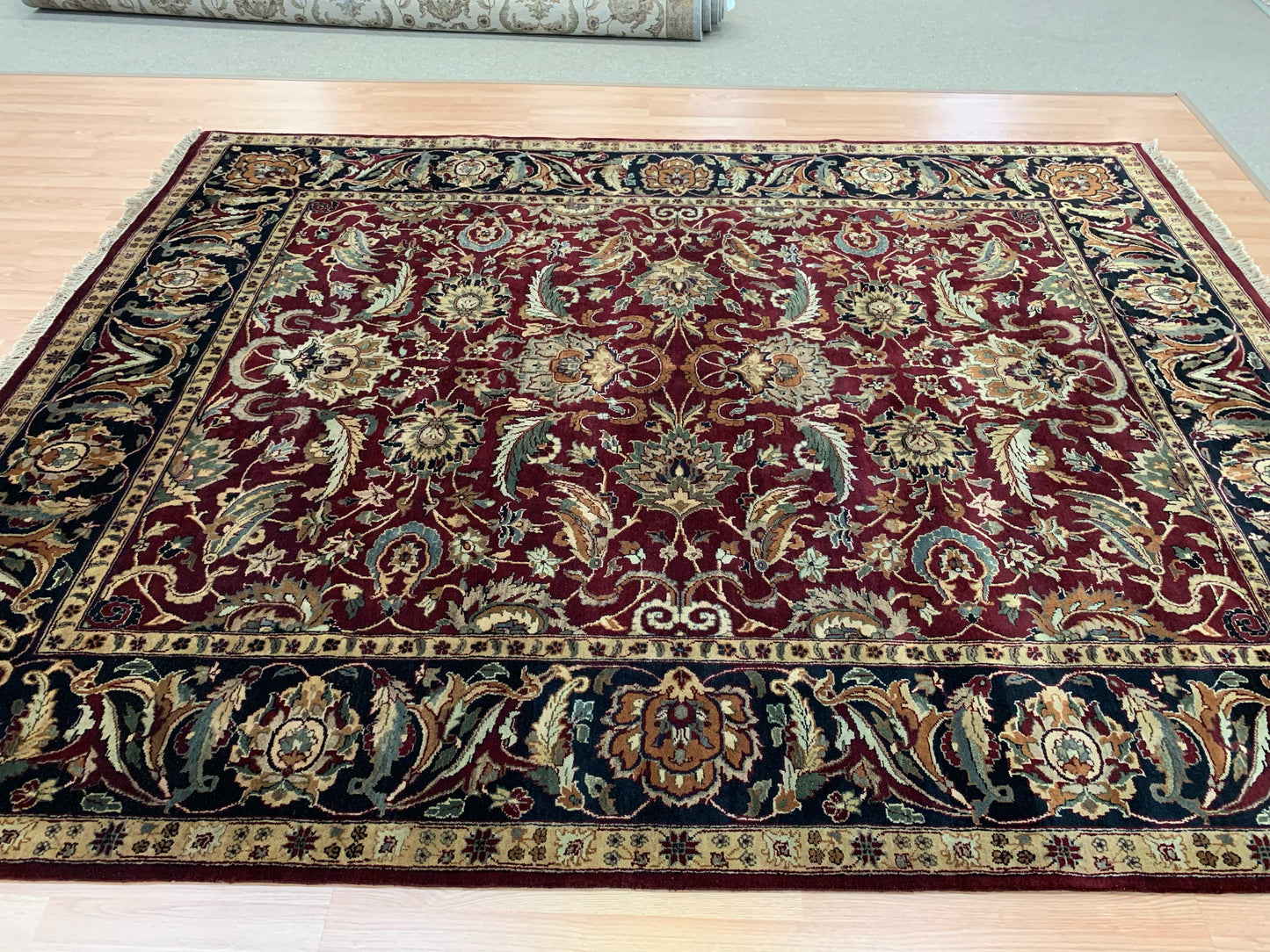 Hand-Knotted Wool Burgundy/Black Mahal Rug (8'x10'3")