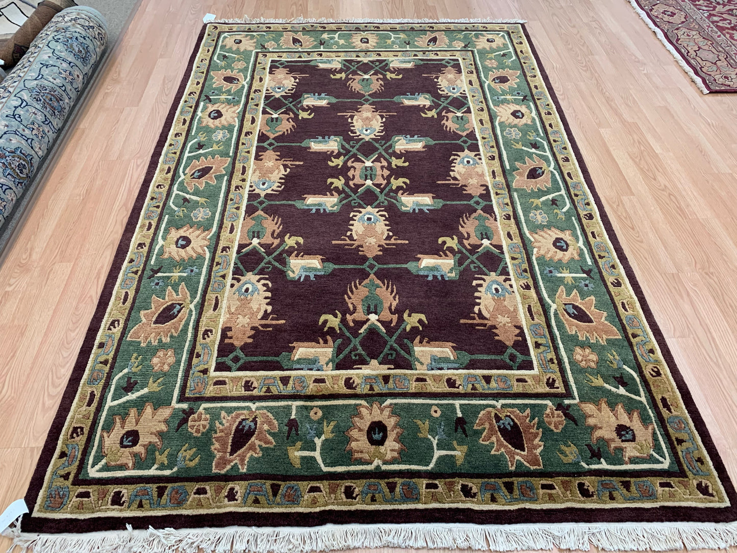 Hand-Knotted Wool Plum/Green Sultanabad Rug (6'x9')