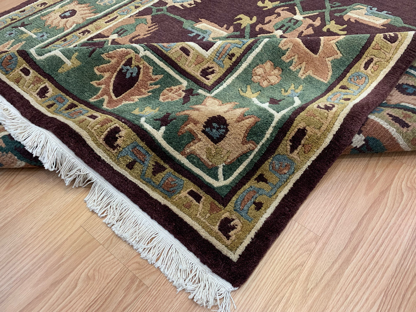 Hand-Knotted Wool Plum/Green Sultanabad Rug (6'x9')