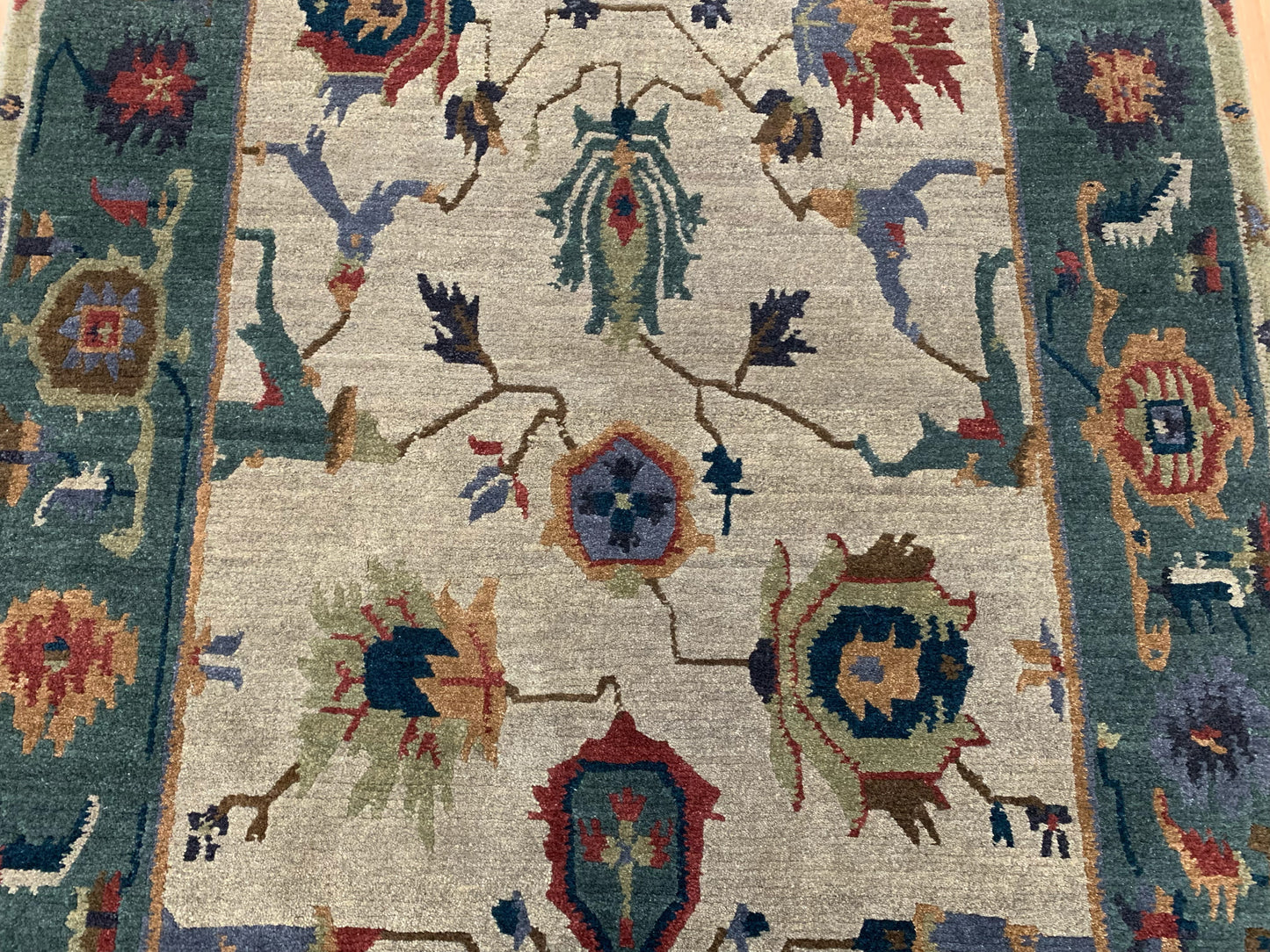 Hand-Knotted Wool Tufenkian Zagros Stone Rug (6'x9')