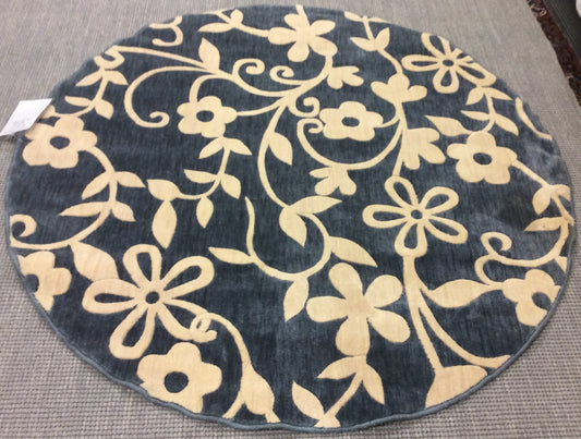 Machine Woven Polypropylene KAS Wedgewood Blue Floral Round Rug (5'Rd)