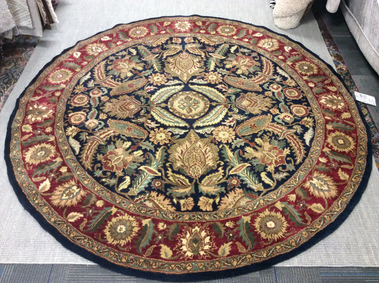 Hand Tufted Wool Navy/Red Heirloom Round Rug (8'Rd)