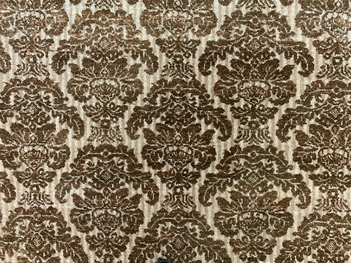 Hand-Knotted Wool Camel Gold Damask Rug (7'11"x9'11")