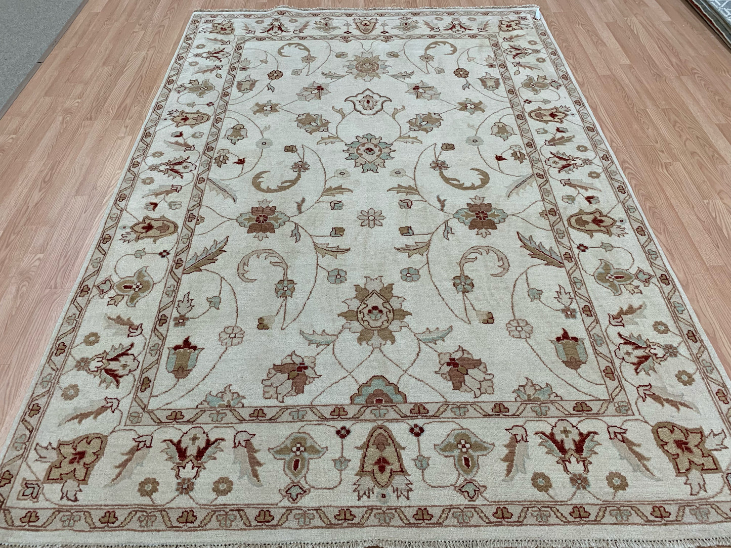 Hand-Knotted Wool Oushak Ivory/Ivory Rug (6'7"x9'4")