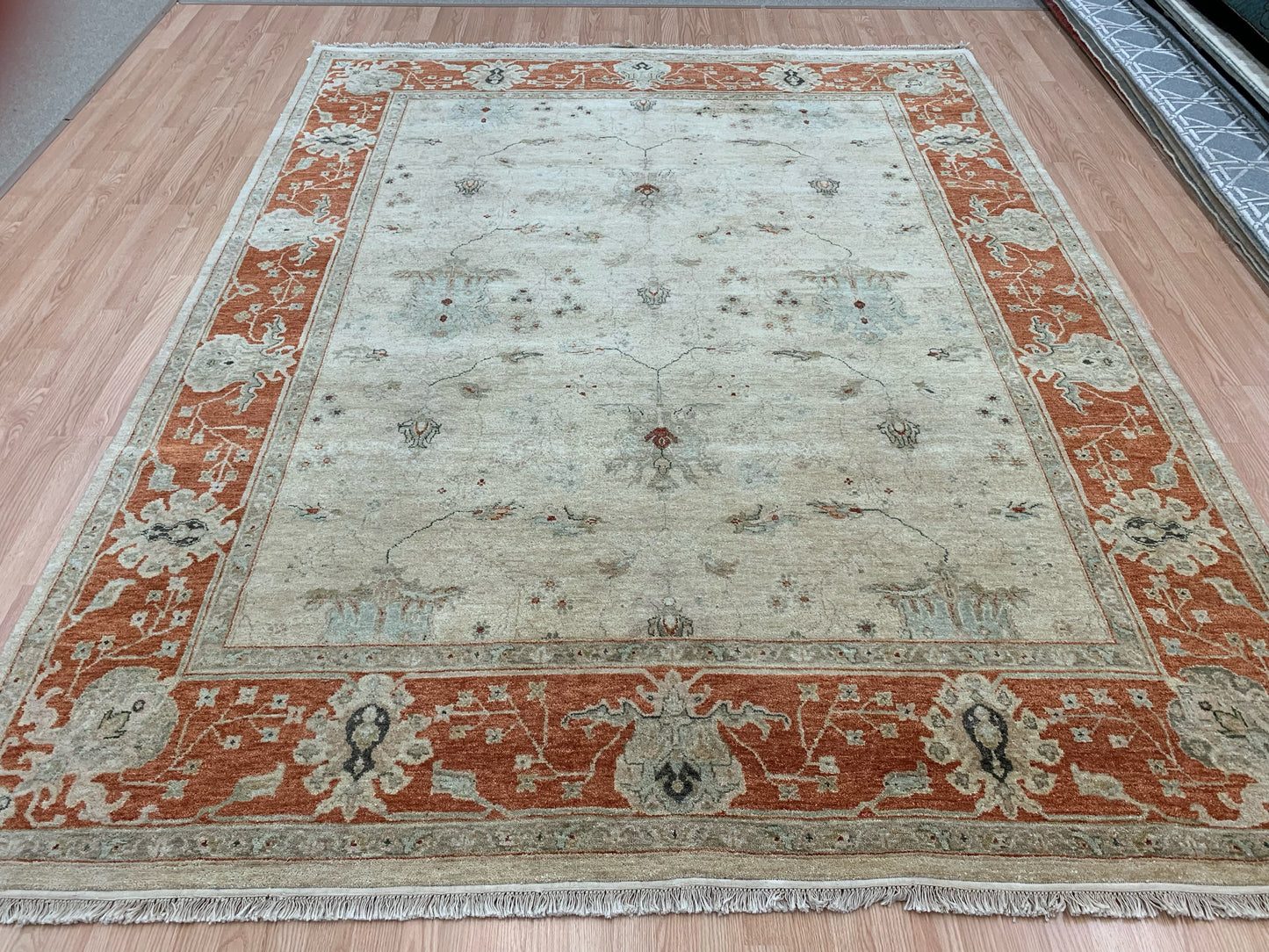 Hand-Knotted Wool Kaleen Royal Signature Ivory Tangerine Rug (8'x10')