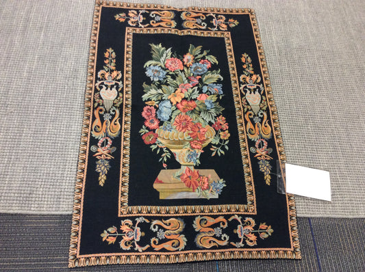 Vintage Spring Flowers Tapestry (27"x39")