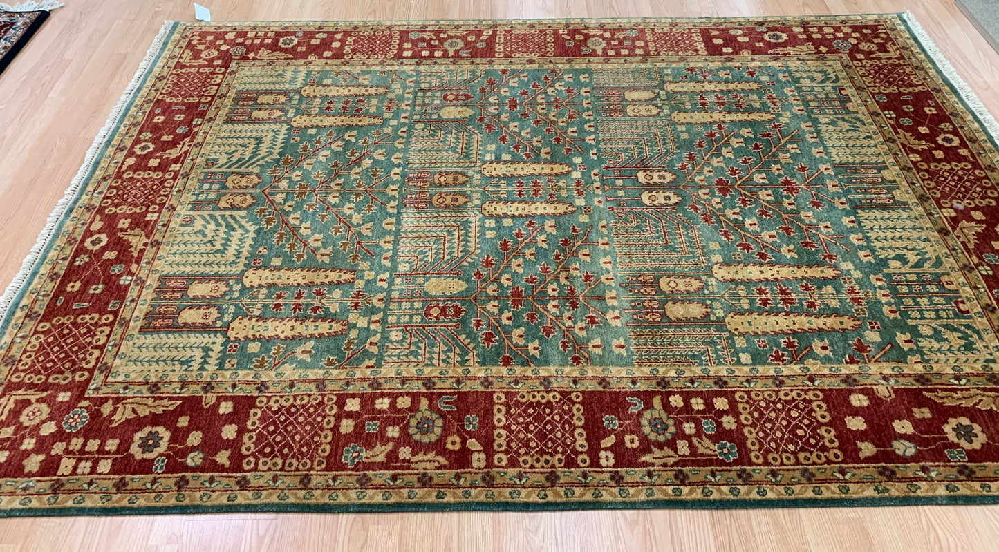 Hand-Knotted Wool Green Akbar Rug(6'6"x9'3")