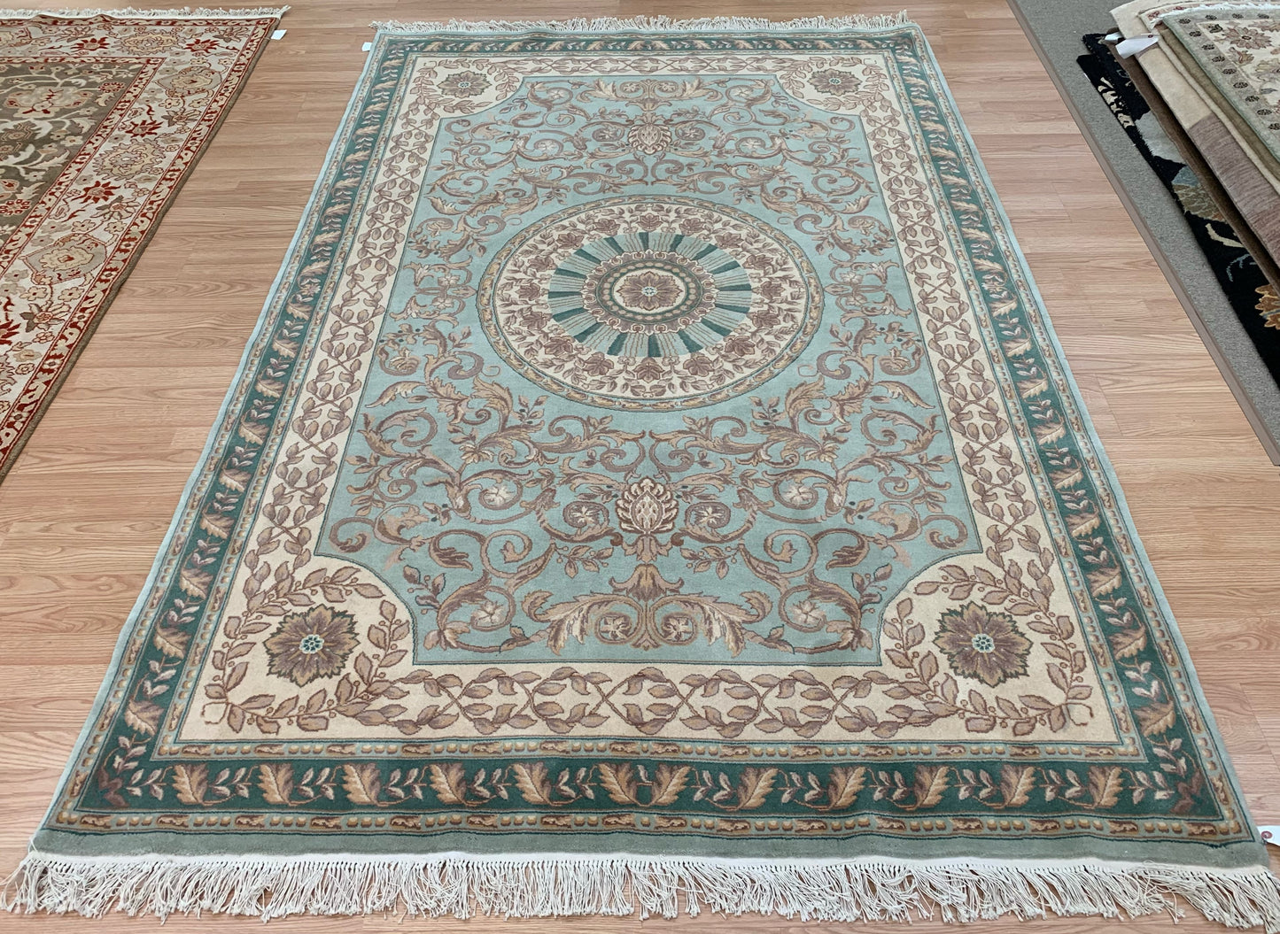 Vintage Hand-Knotted Wool Green Versailles Rug (6'x9')