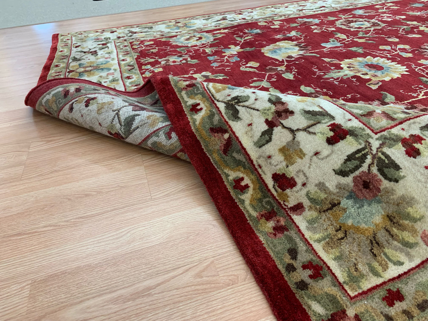 Hand-Knotted Wool Red Mahal Rug (7'11'x9'10")