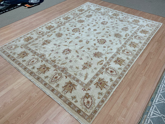 Hand-Knotted Wool Ivory Kashan Rug (7'9"x9'9")