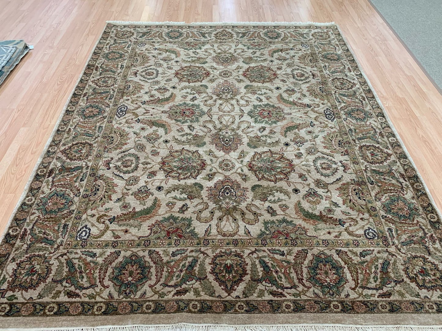 Hand-Knotted Wool Beige Kashan Rug (8'x9'9")