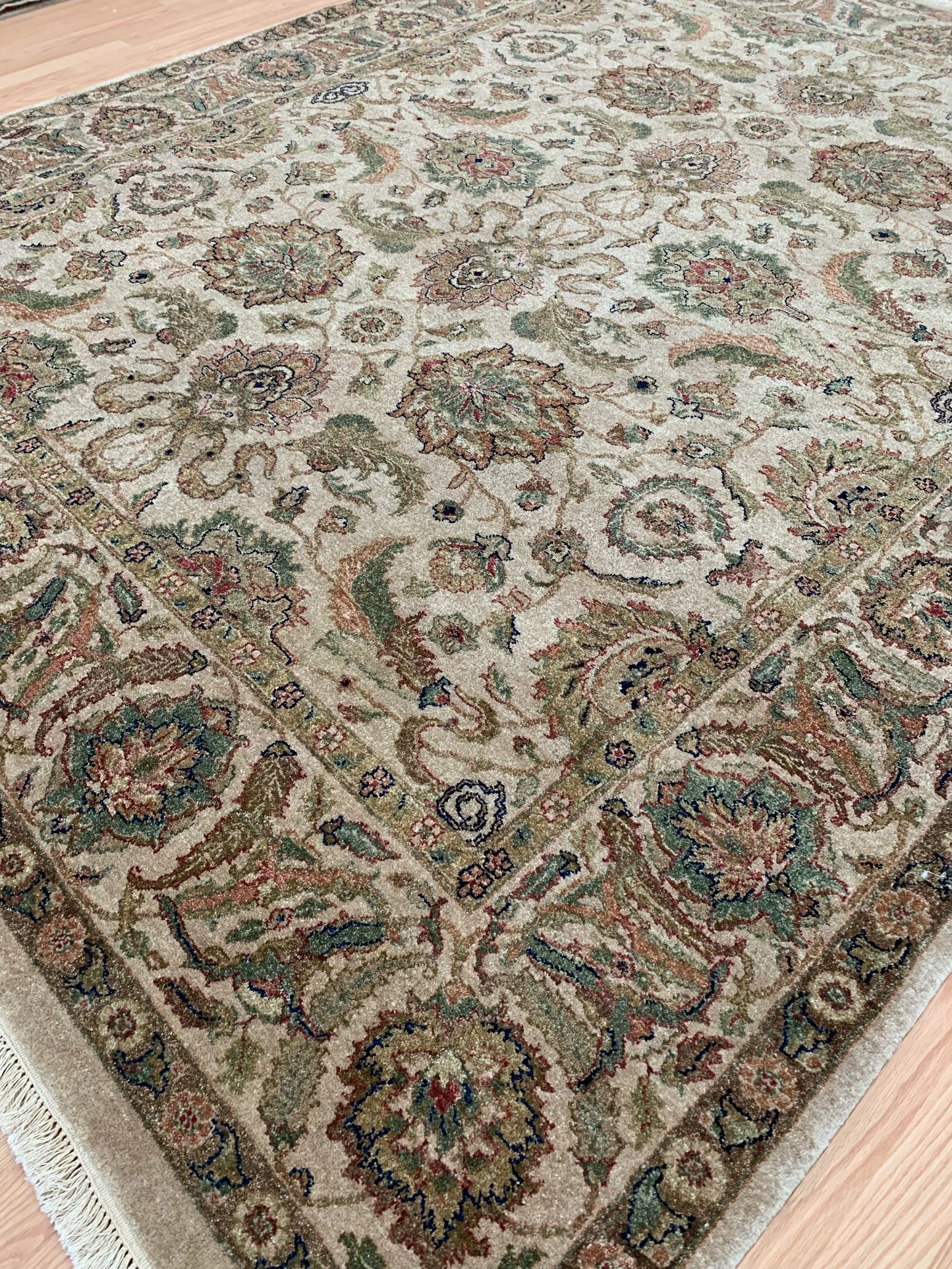 Hand-Knotted Wool Beige Kashan Rug (8'x9'9")