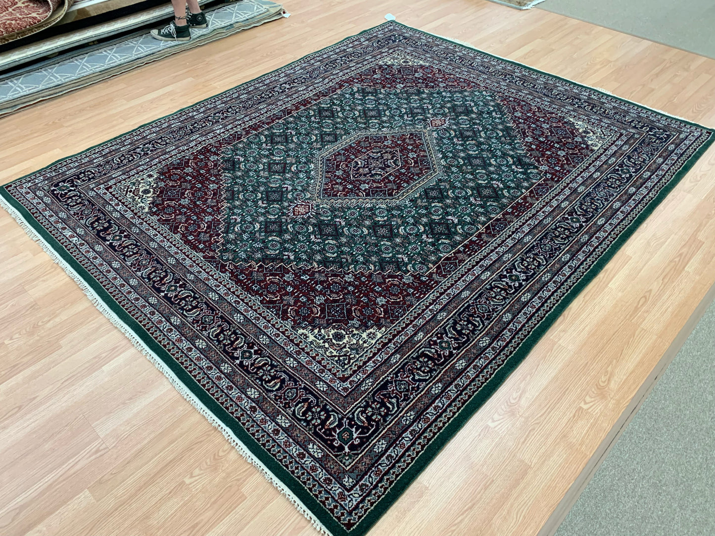 Vintage Hand-Knotted Wool Green Bidjar Rug (8'3"x10'1")