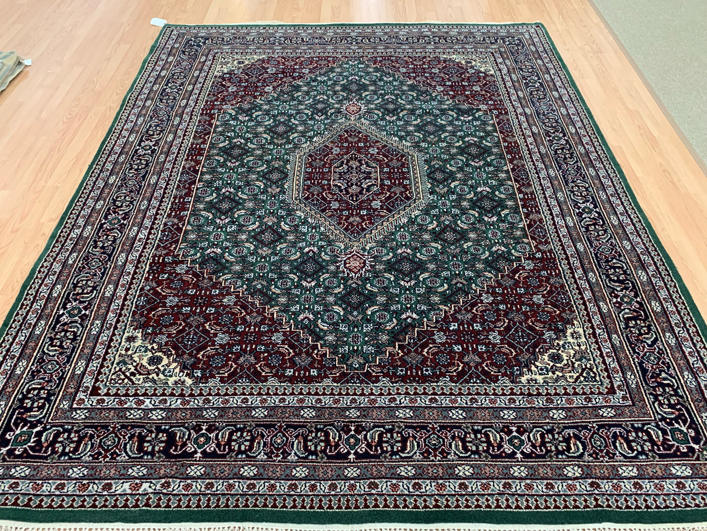 Vintage Hand-Knotted Wool Green Bidjar Rug (8'3"x10'1")