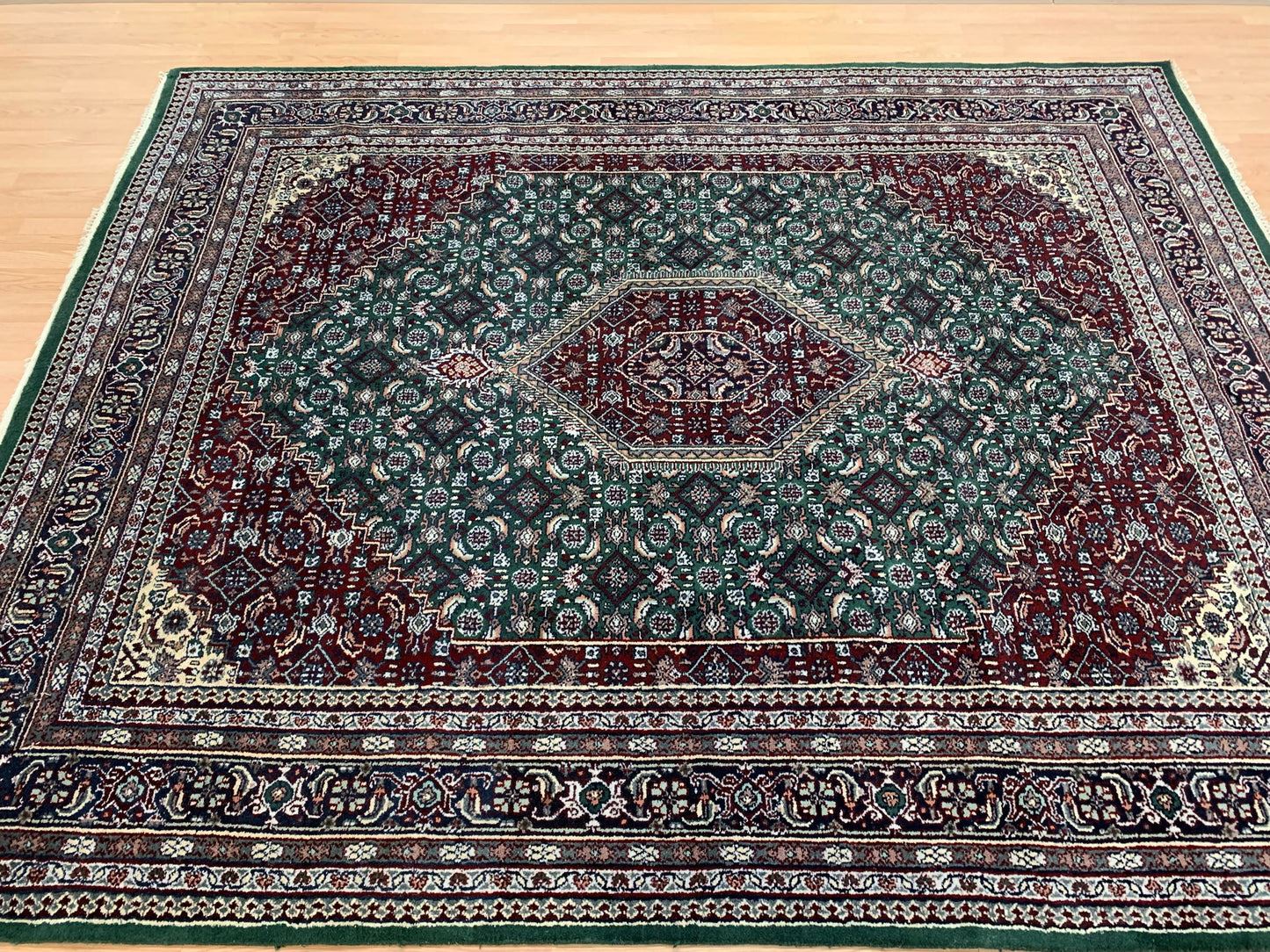 Vintage Hand-Knotted Wool Green Bidjar Rug (8'3"x10'1")