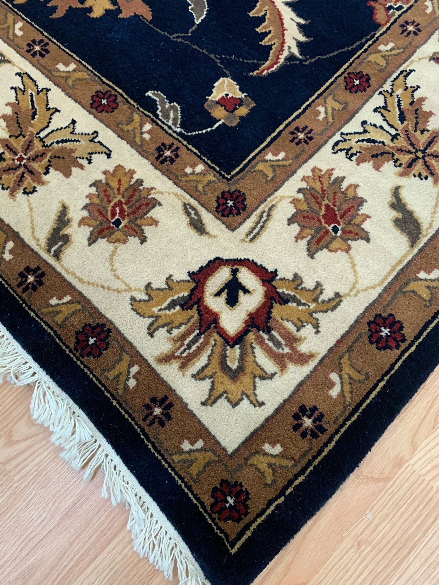 Hand-Knotted Wool Navy Kashan Rug (7'11"x10')